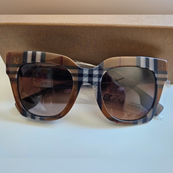 Burberry Sunglasses - Picture 1 of 5